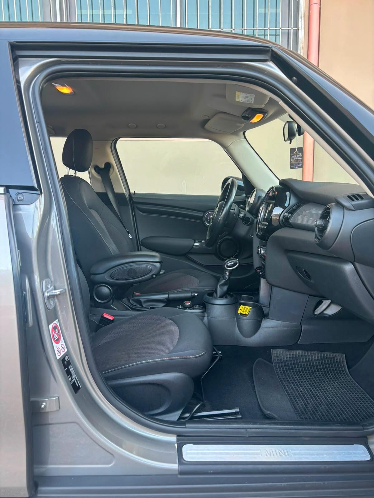 Mini 1.5 Cooper D Hype 5 porte ANNO 2017