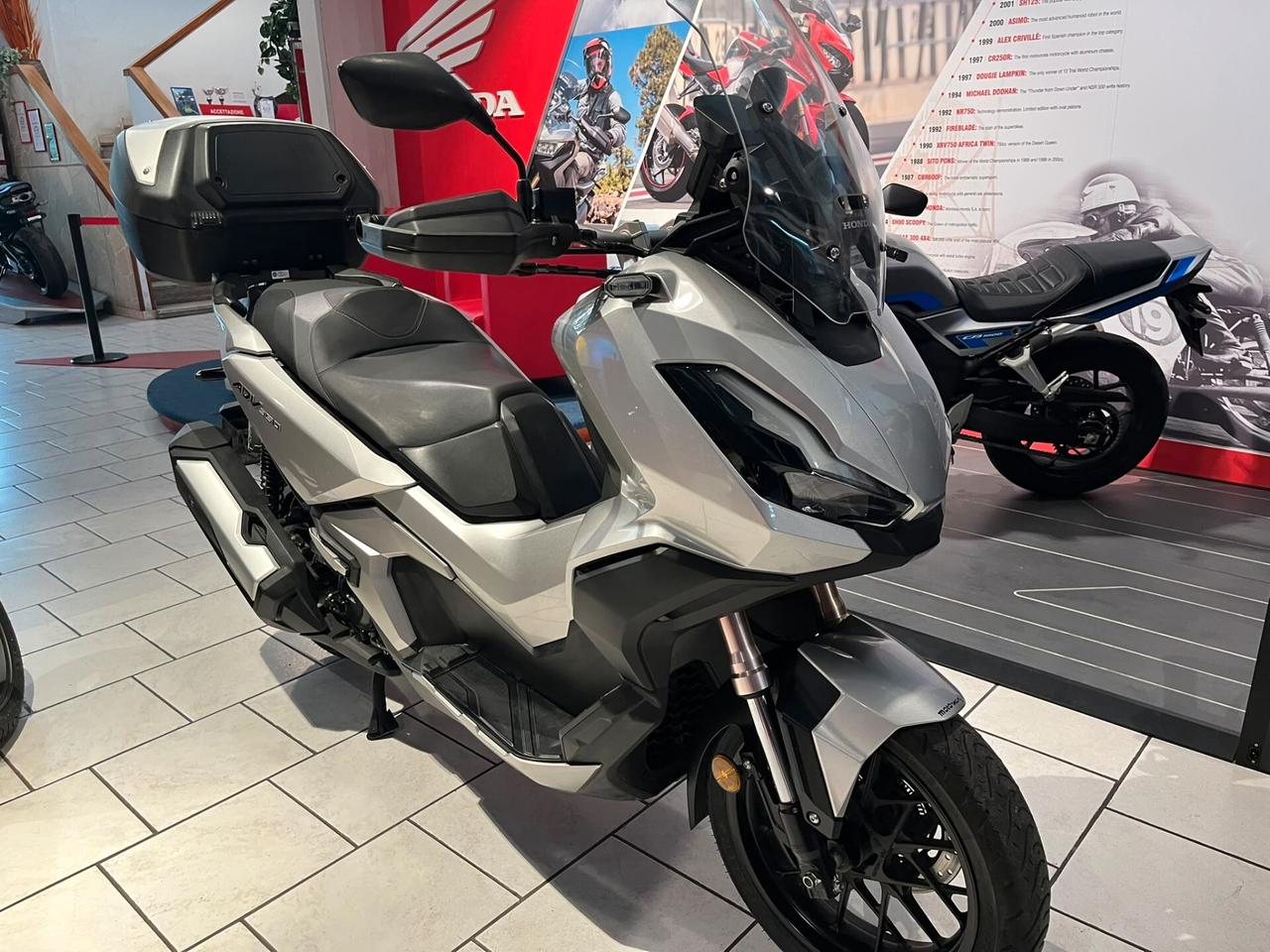 Honda ADV 350
