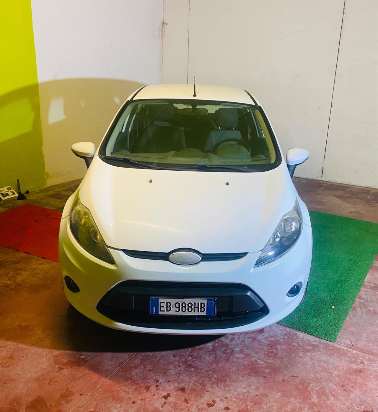 Ford Fiesta 1.4 5 porte Bz.- GPL Titanium