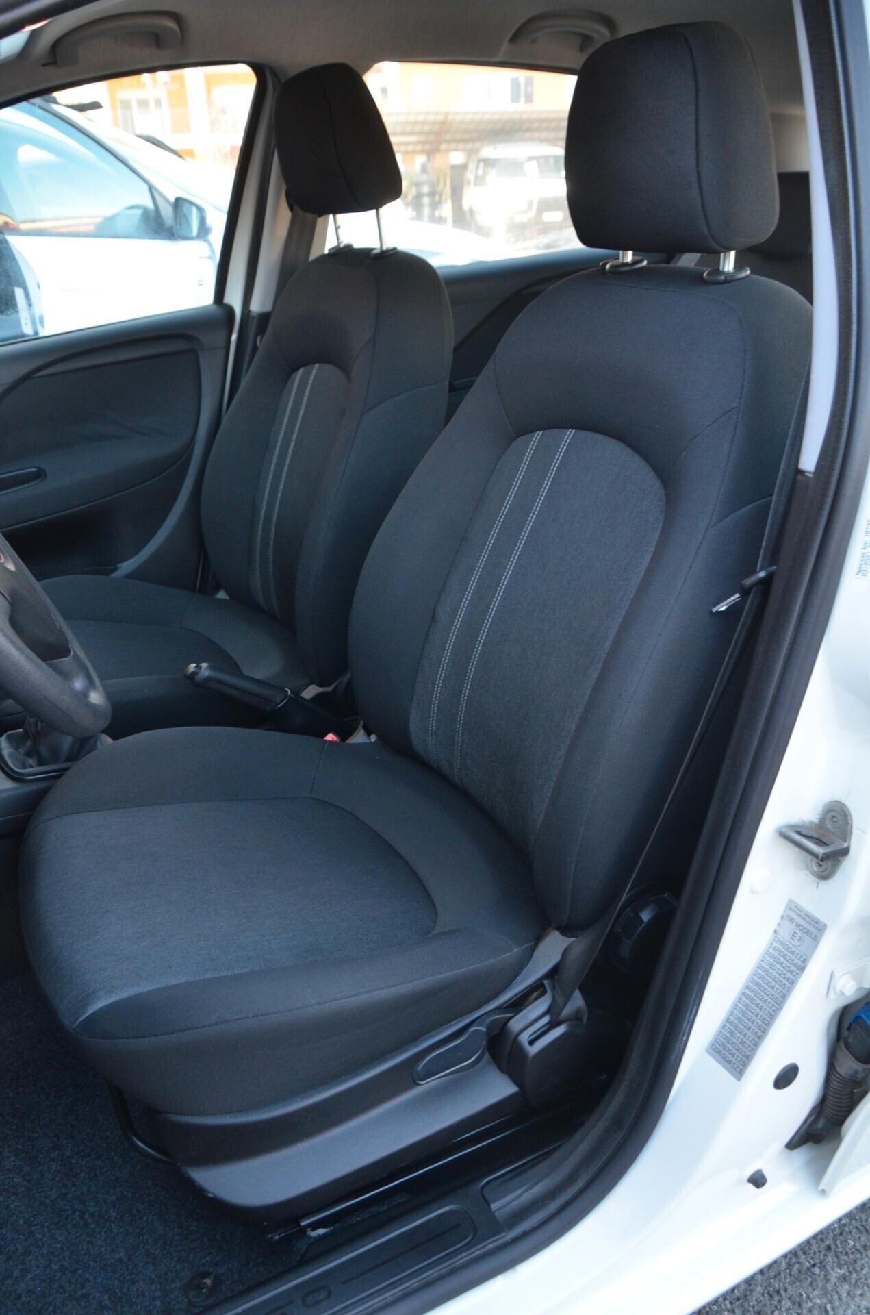 Fiat Punto 1.2 8V 5 porte Street