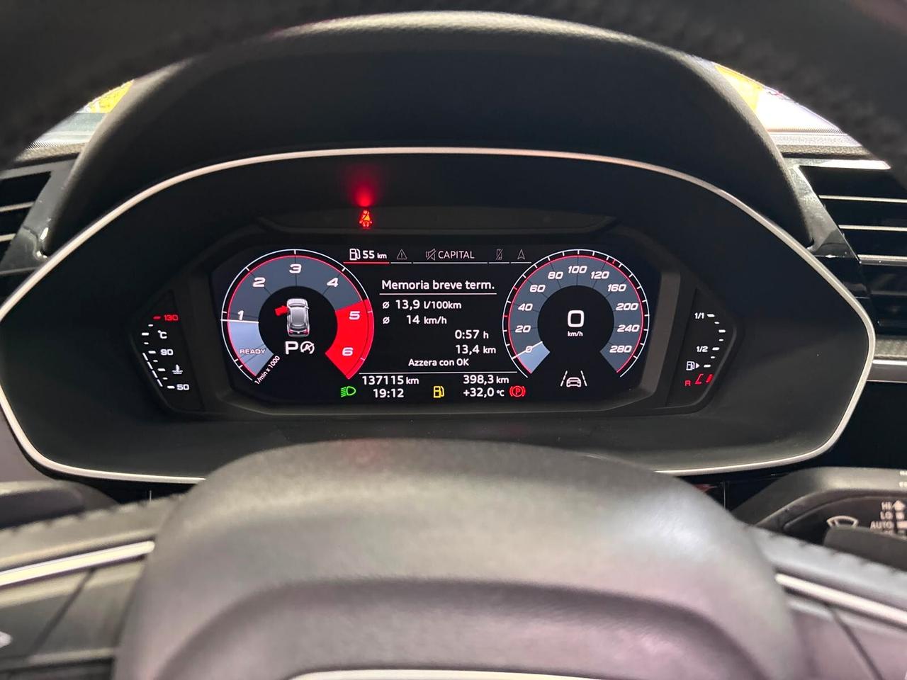 AUDI Q3 35TDI S-TRONIC BUSINESS ADVANCED