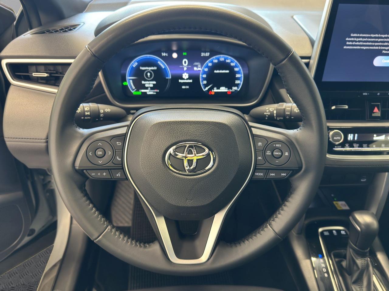 Toyota Corolla Cross 1.8h Trend fwd 140cv e-cvt