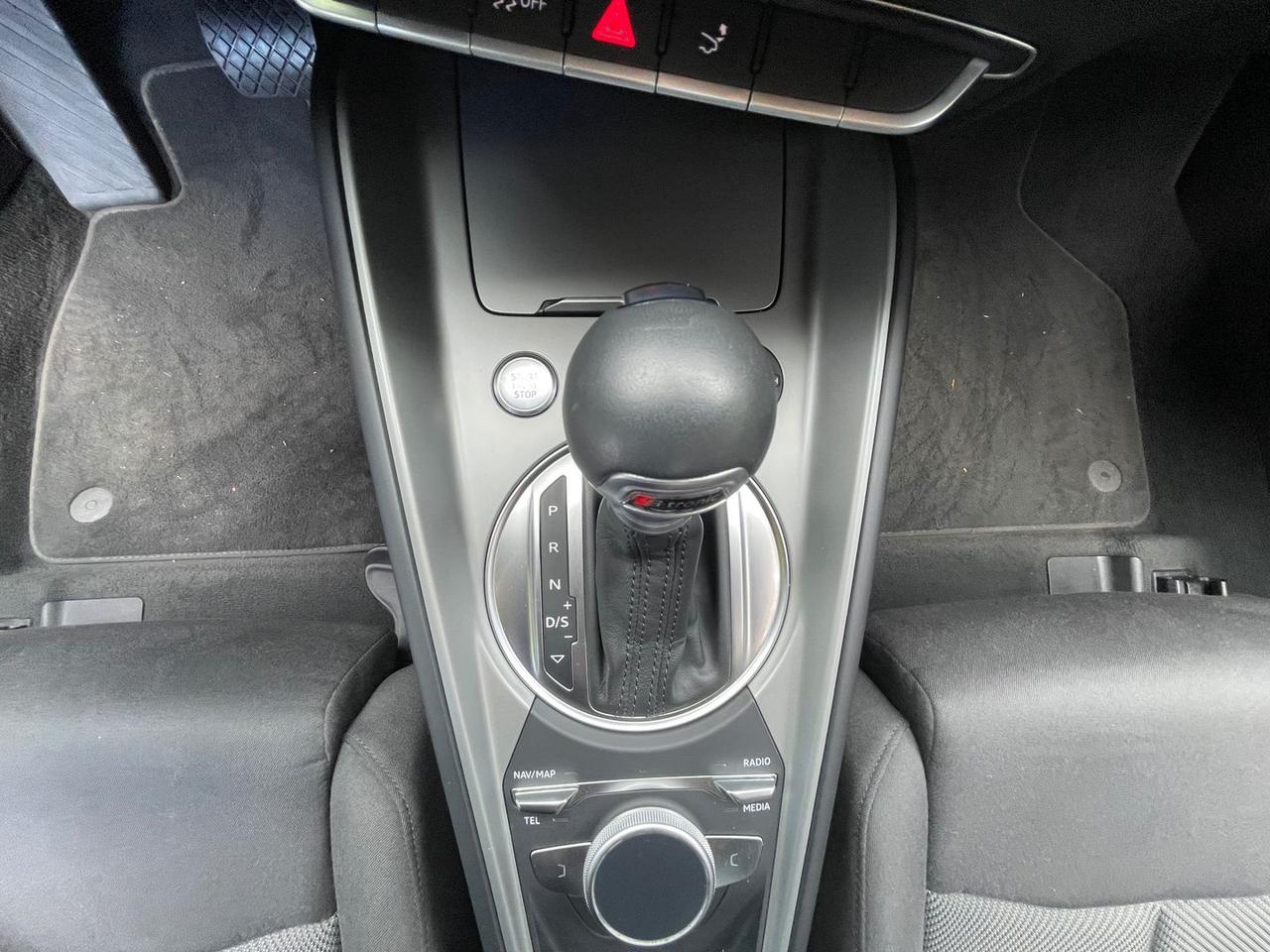 Audi TT S Line 2.0 40 TFSI #7645