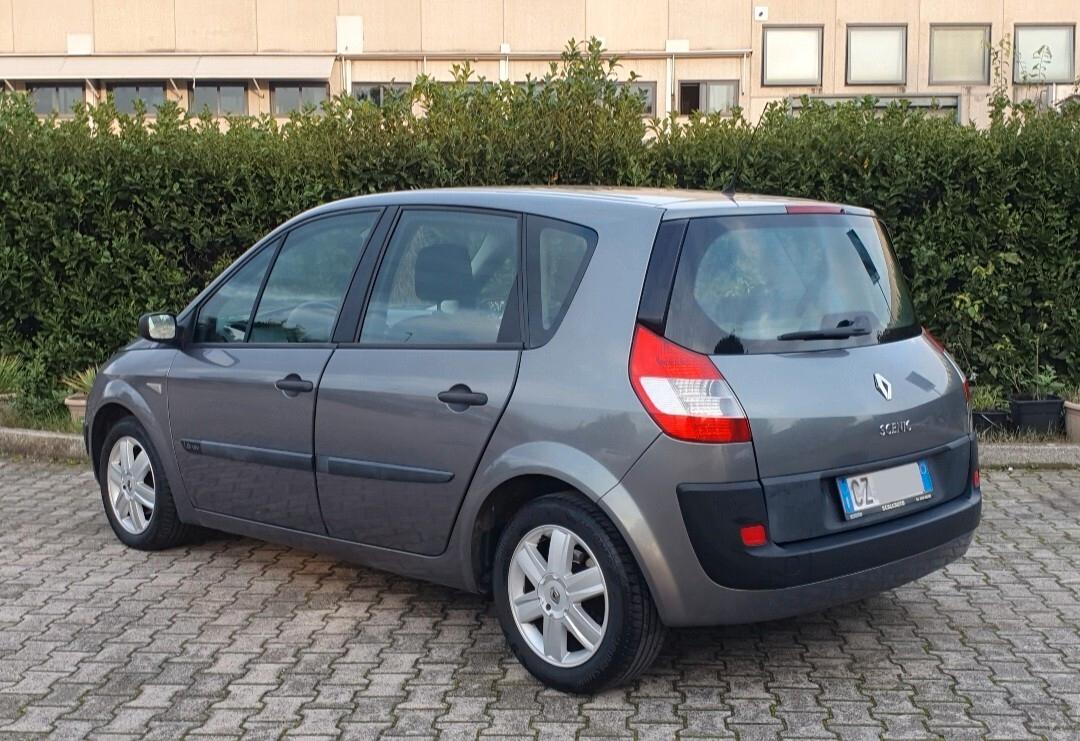 Renault Scénic 1.6 16V GPL Perfetta