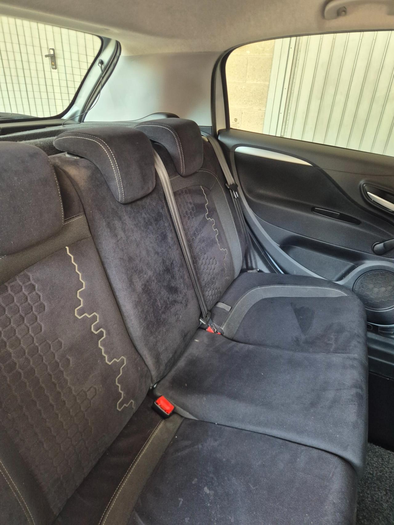 FIAT GRANDE PUNTO EURO 6 PERFETTA
