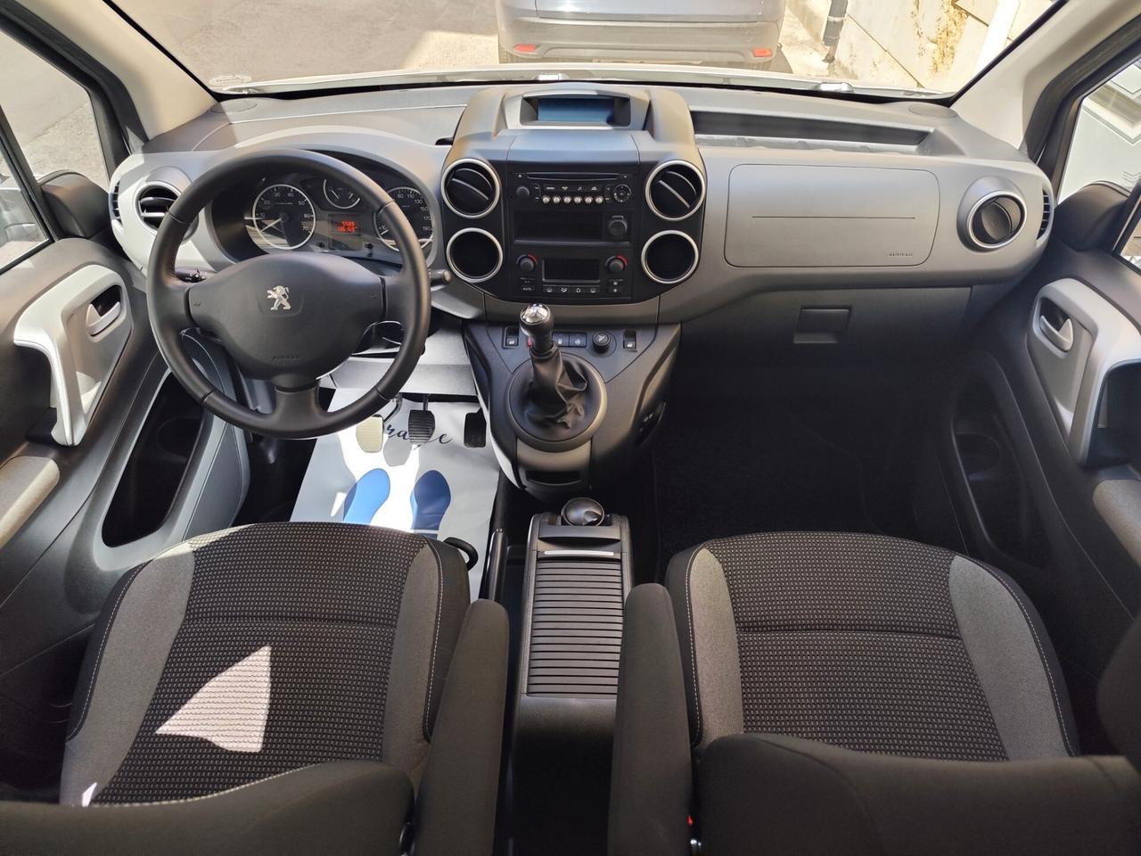 Peugeot Partner Tepee 1.6 BlueHDi 100CV Outdoor