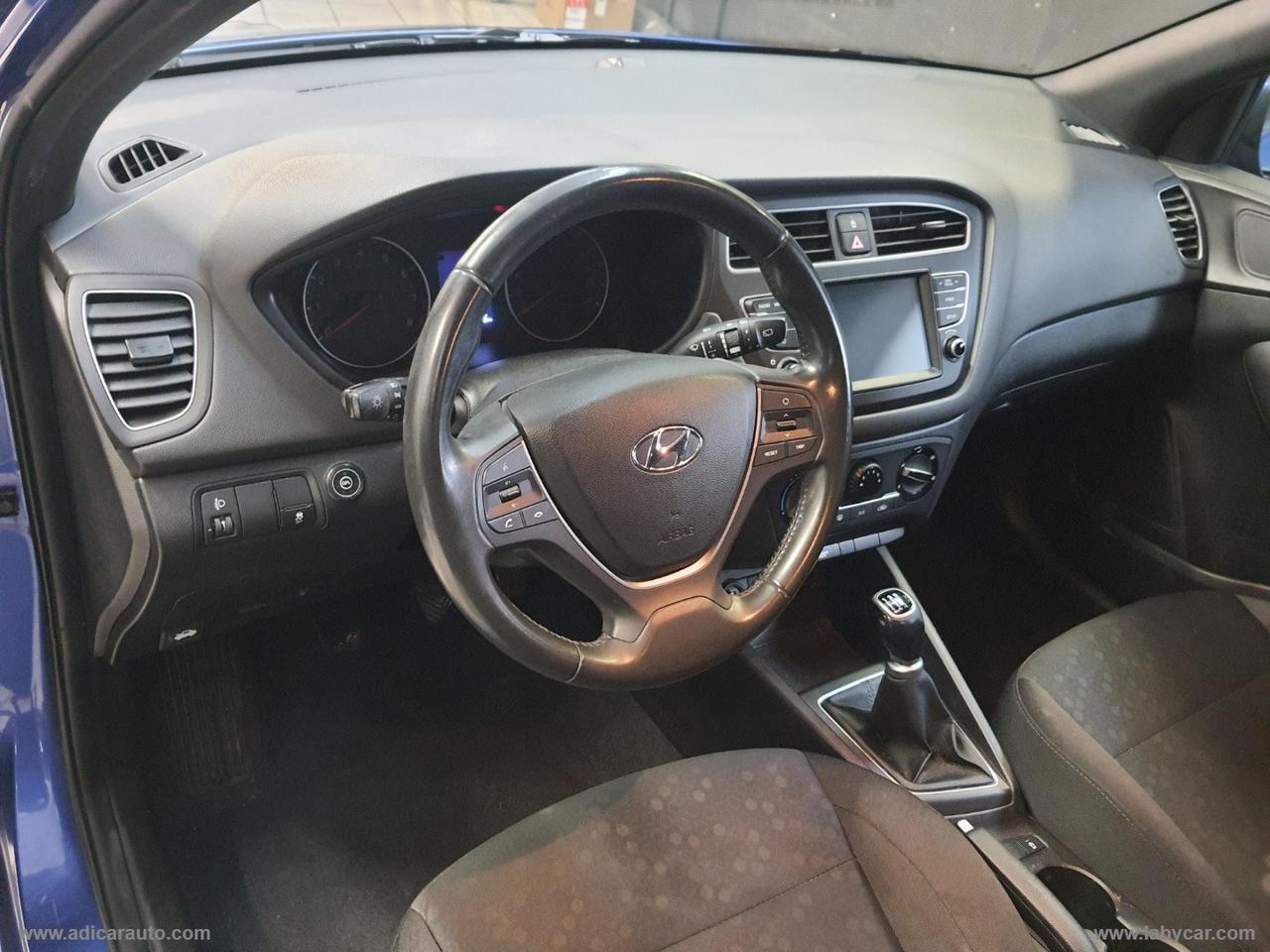 HYUNDAI i20 1.2 5p. Econext