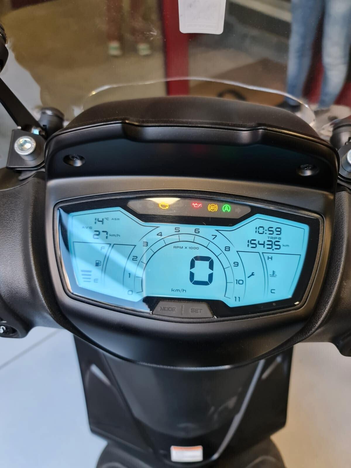 Piaggio Medley 125 S s NOLEGGIO GIORNALIERO/LUNGO TERMINE