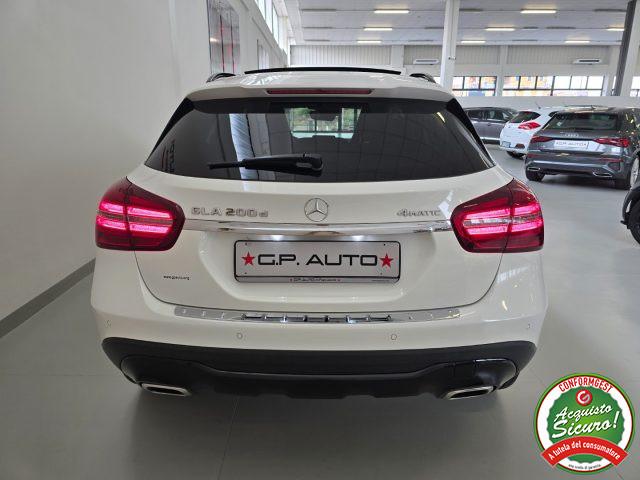 MERCEDES-BENZ GLA 200 d Automatic 4Matic Premium + Tetto