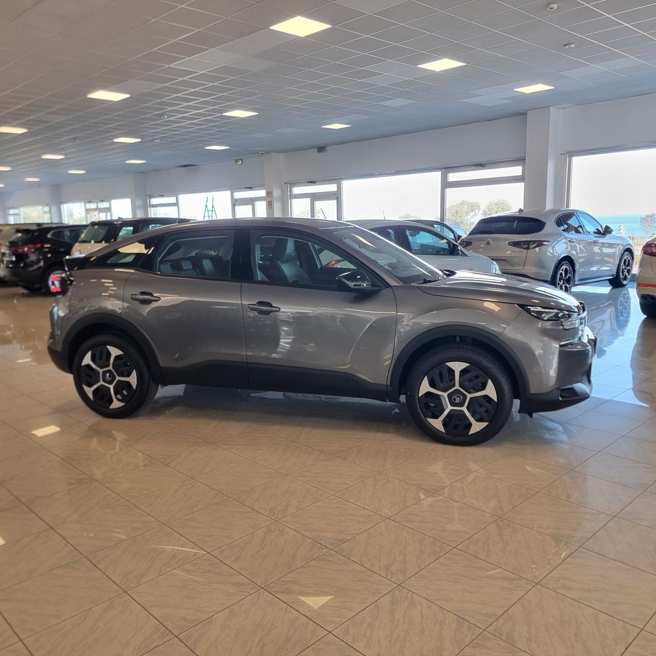 CITROEN C4 PLUS 1.2 BZ 130cv/96kw EAT8 cambio automatico