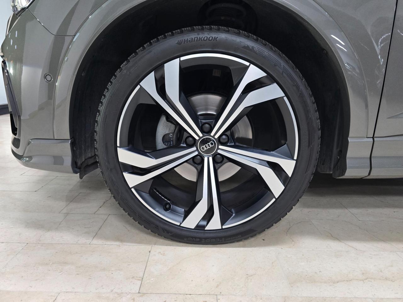 Audi Q3 SPB 35 TDI S tronic line