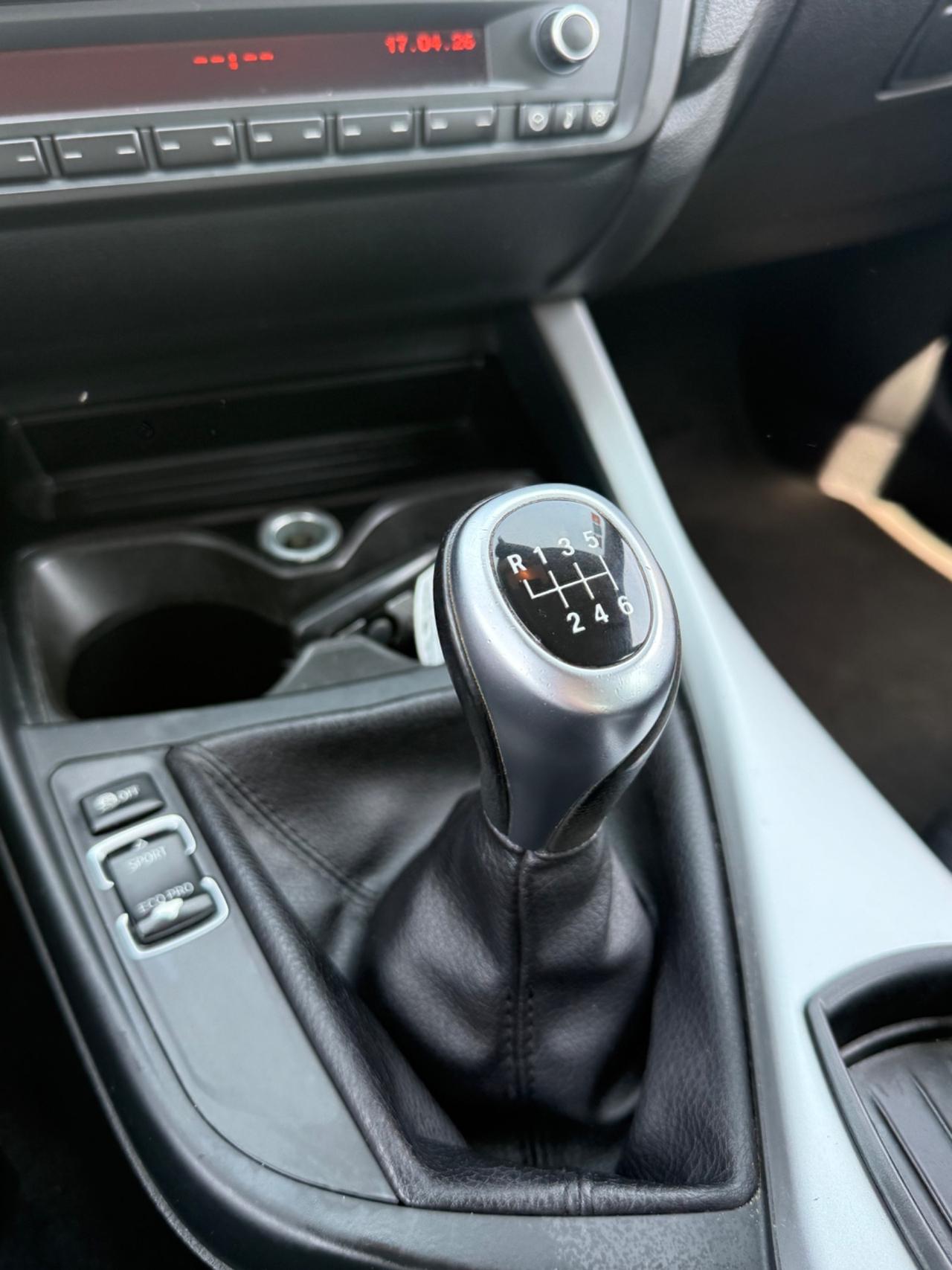 Bmw 116 116d 5p. Efficient Dynamics Urban