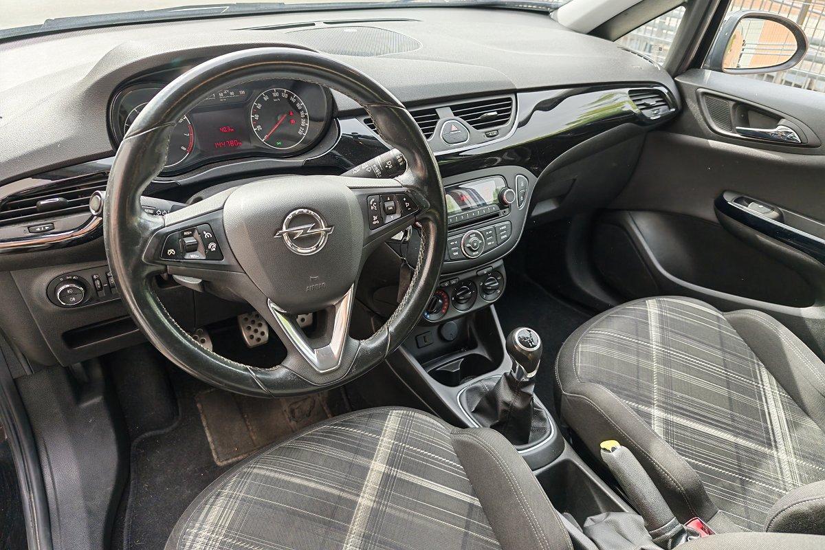 OPEL Corsa 1.2 5 porte b-Color