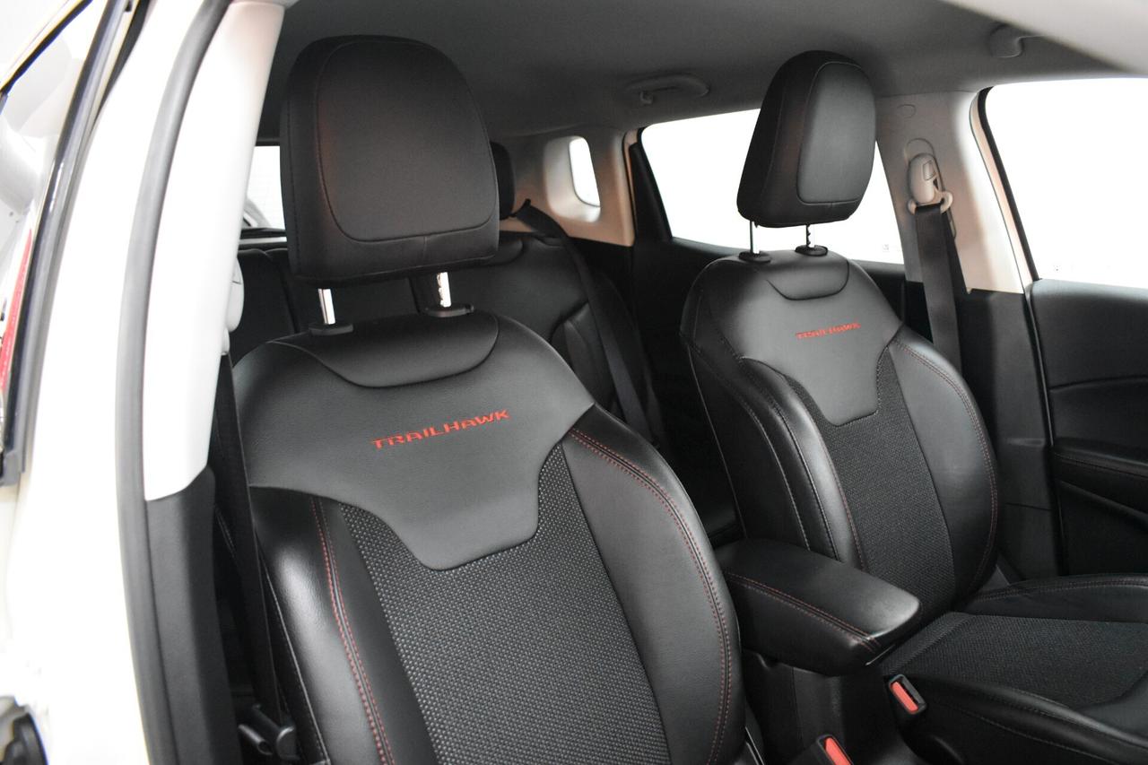 Jeep Compass 2.0 Multijet II 170 aut 4WD Trailhawk