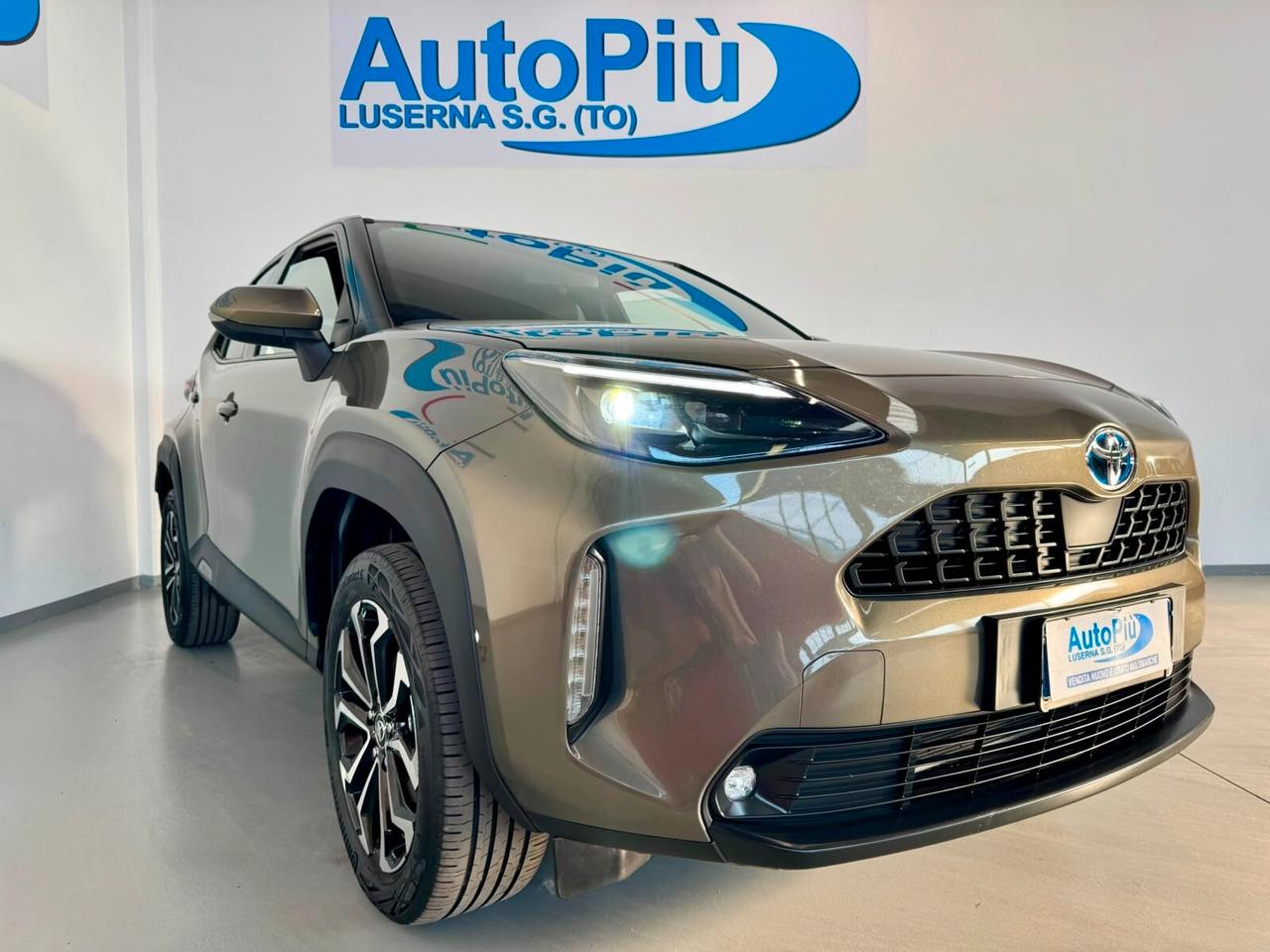 Toyota Yaris Cross 1.5 Hybrid 5p. E-CVT AWD-i Trend