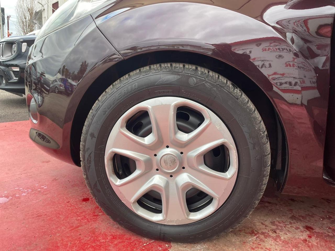 Ford Fiesta 1.2 82 CV 5 porte Titanium