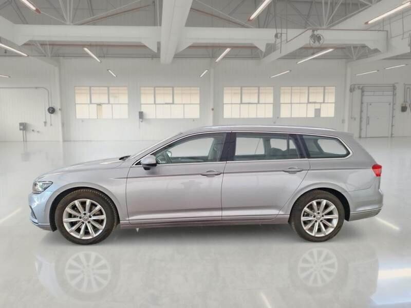 Volkswagen Passat Variant 1.6 TDI SCR DSG Business BMT