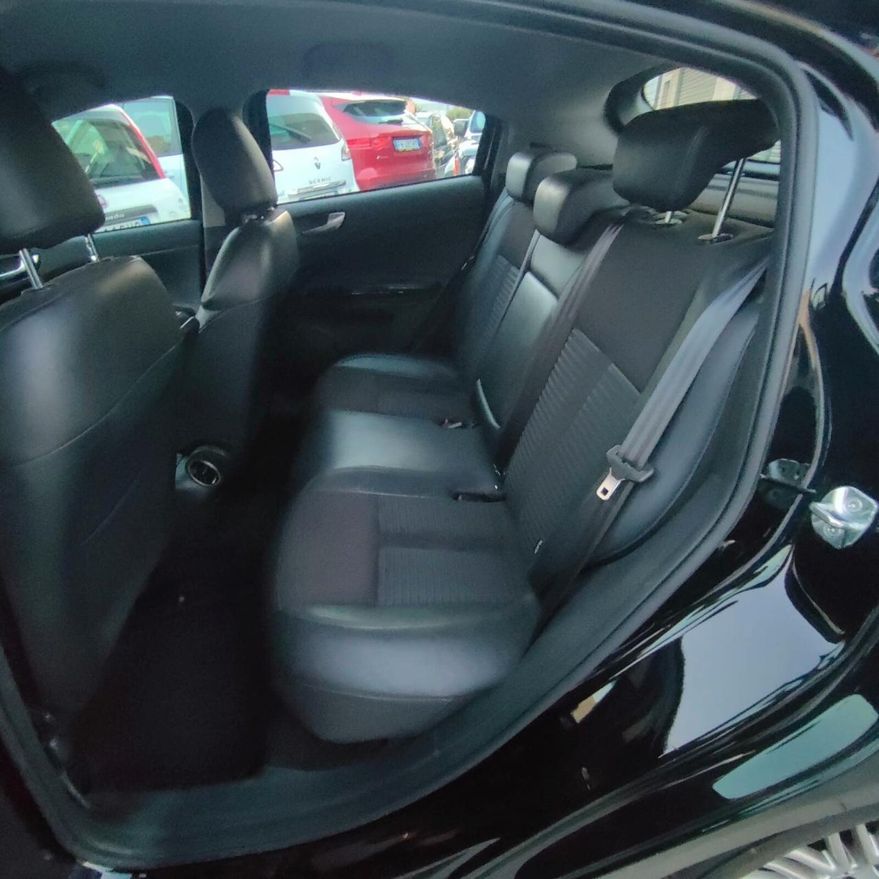 Alfa Romeo Giulietta 1.6 JTDm-2 105 CV Exclusive