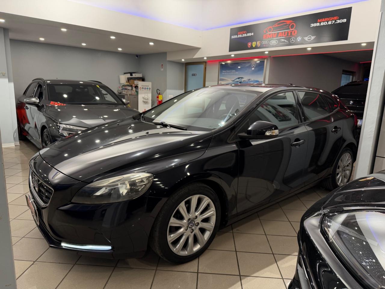 Volvo V40 D2 1.6 Summum
