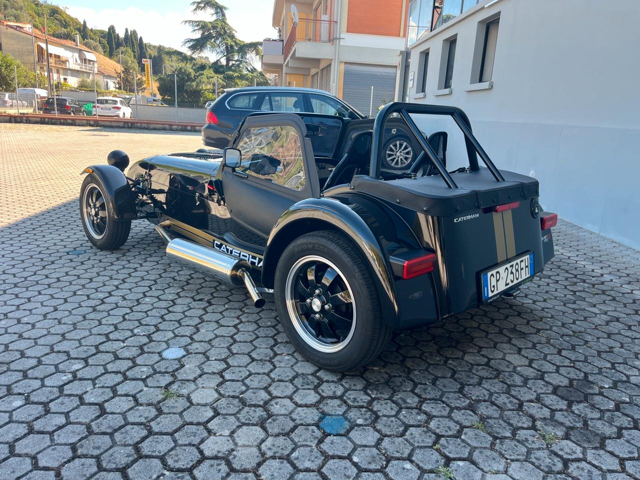 Caterham Seven 7 S3 allestimento R