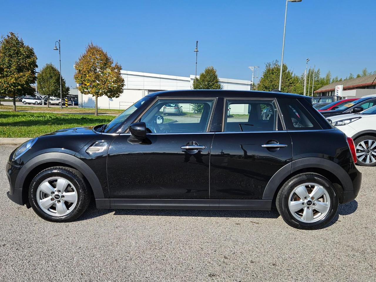 MINI One 1.5 5 porte Virtual Display