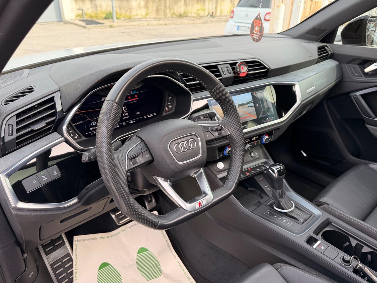 Audi Q3 35 TDI S-line edition TETTO Bang Olufsen