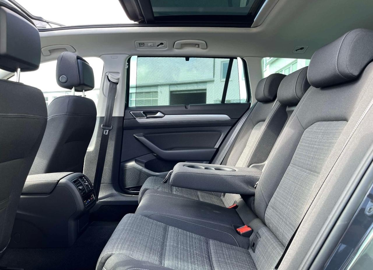 VOLKSWAGEN PASSAT 2.0 Tdi EVO - Tetto Led 18