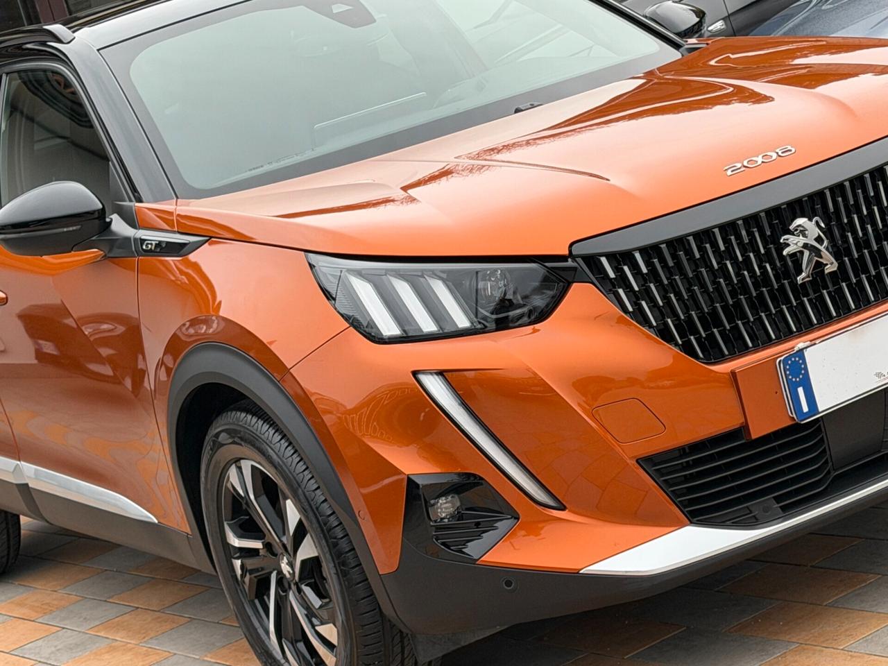 Peugeot 2008 1.5 BLUEHDI 110 cv. GT