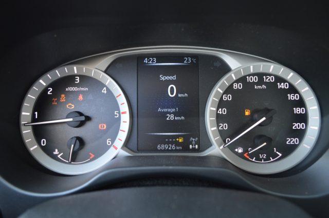 NISSAN Navara 2.3 dCi 4WD King Cab Acenta Autocarro
