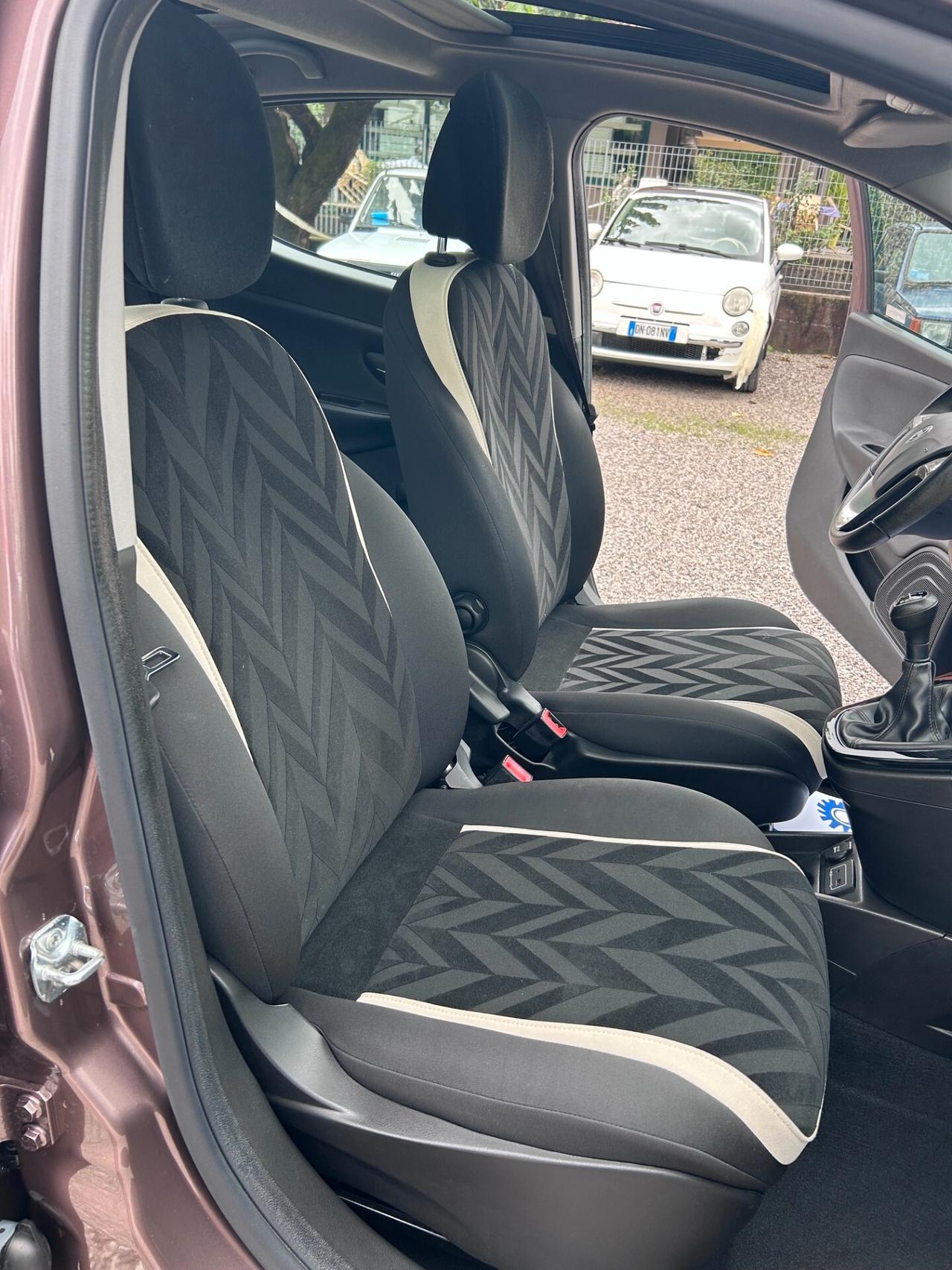 Lancia Ypsilon 1.3 MJT- TETTO APRIBILE-UNIPROPRIETARIO