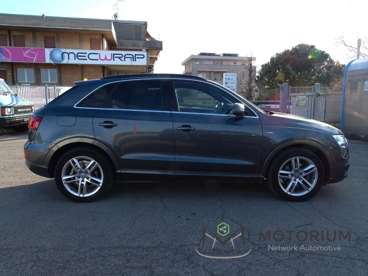 Audi Q3 2.0 tdi quattro 177cv s-tronic