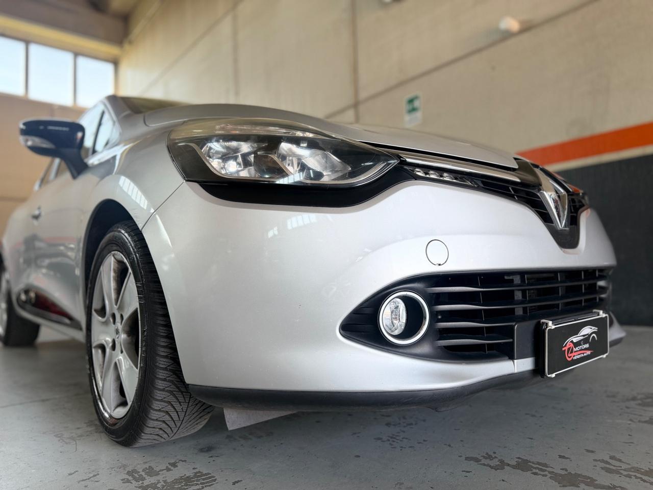 Renault Clio 1.2 75CV GPL 5 porte Wave NEOPATENTATI