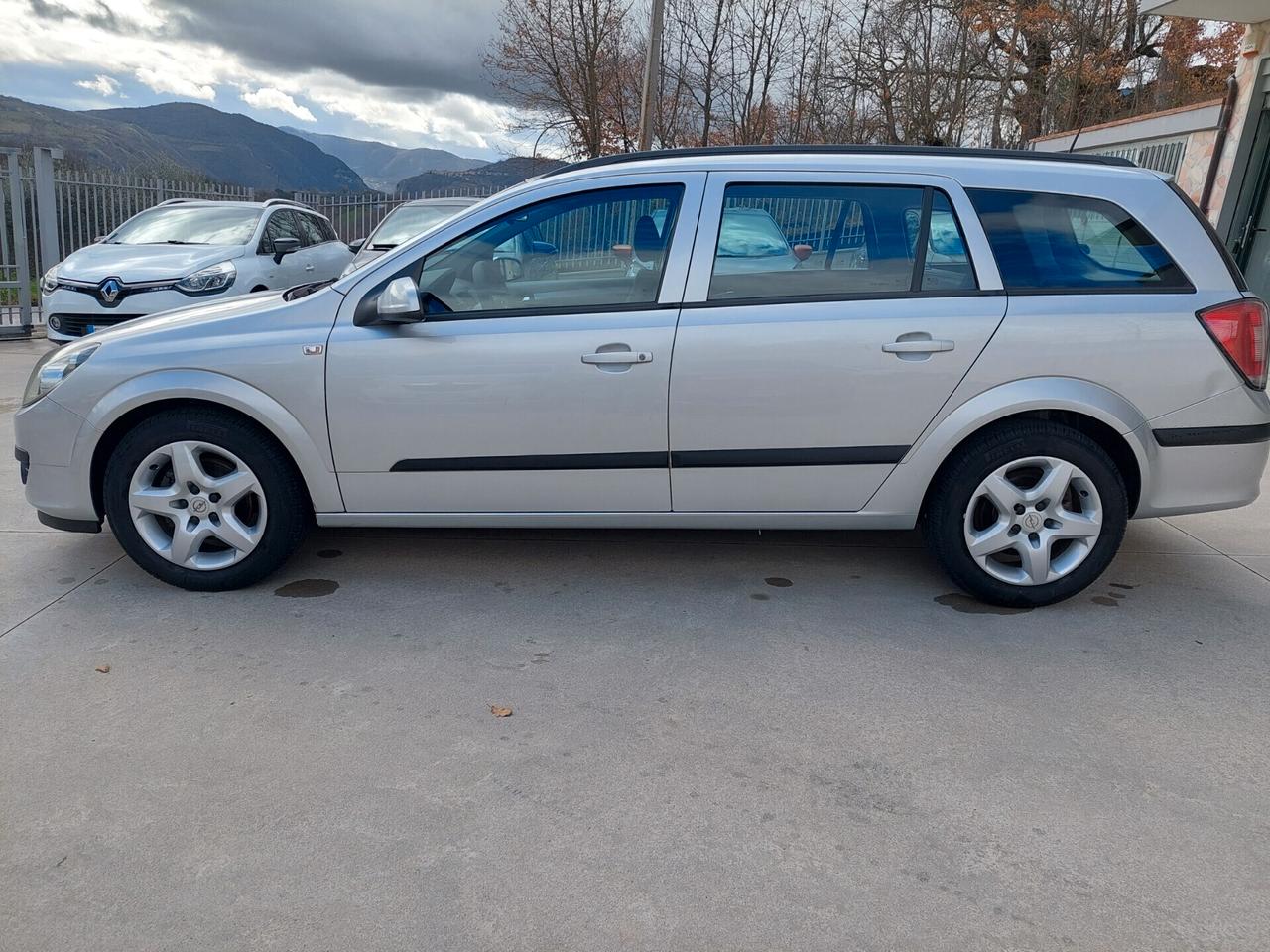 Opel Astra SW 1.7 CDTI 101CV 5 porte Enjoy