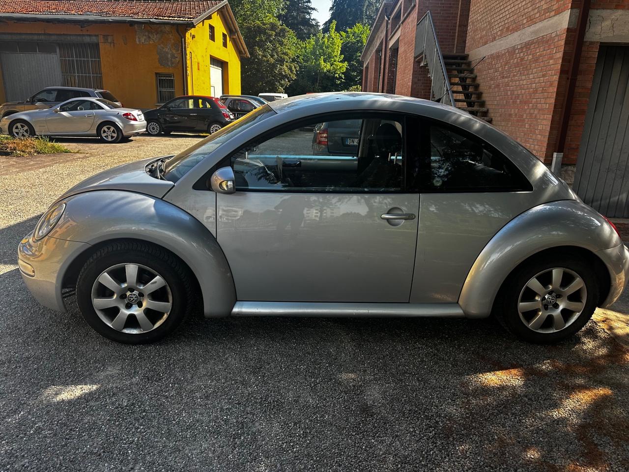 Volkswagen New Beetle 1.9 TDI 101CV