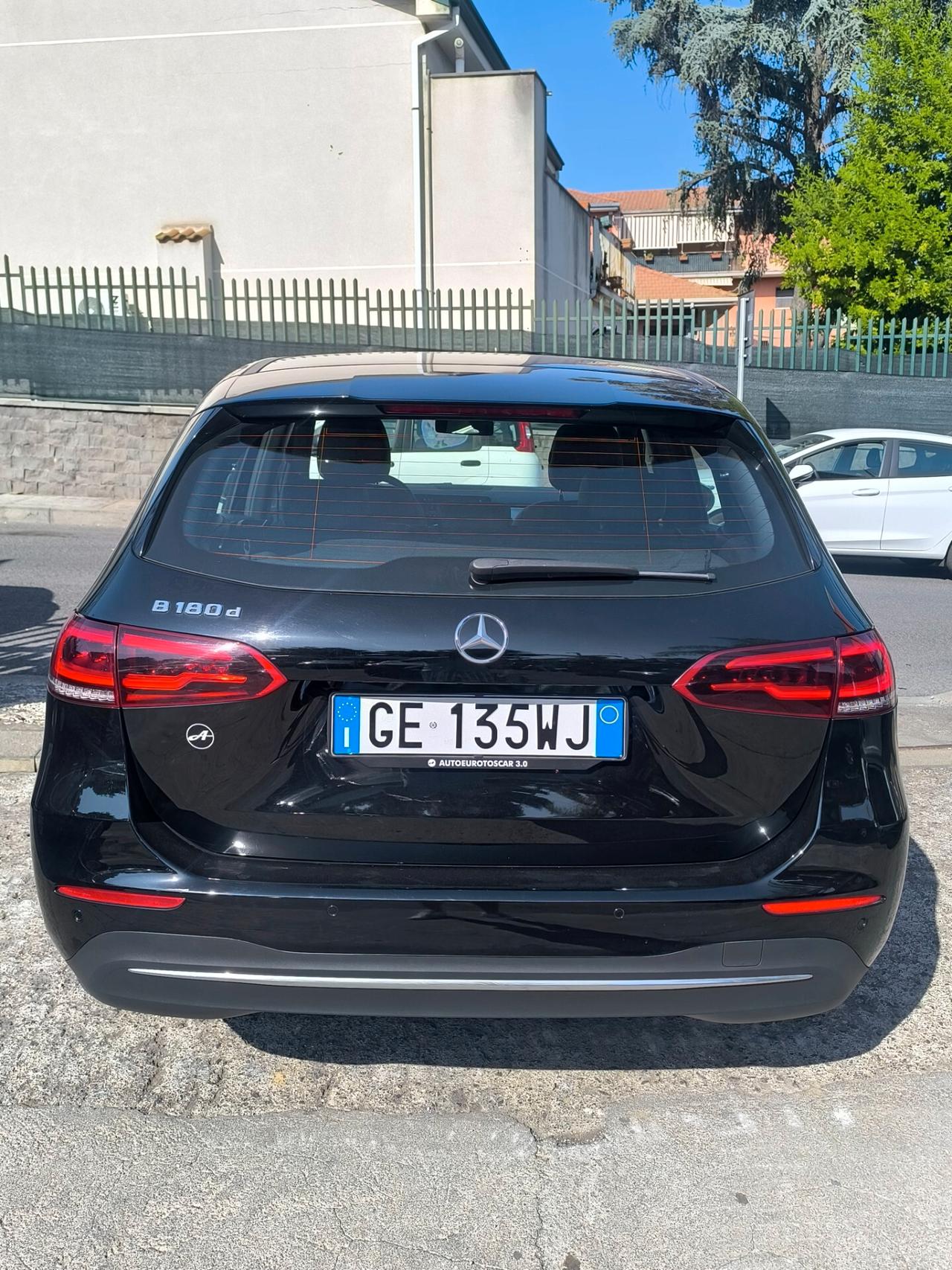 Mercedes-benz B 180 B 180 d Automatic Business Extra