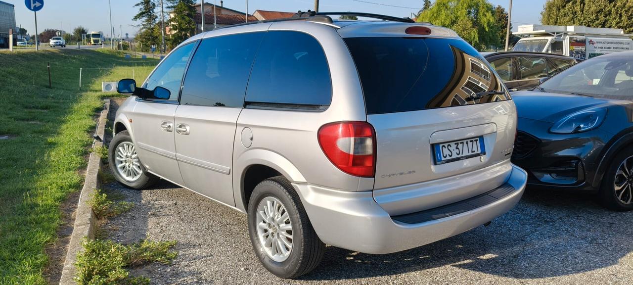 7 POSTI Voyager 2800 crdi OTTIME CONDIZIONI AUTOMATICO