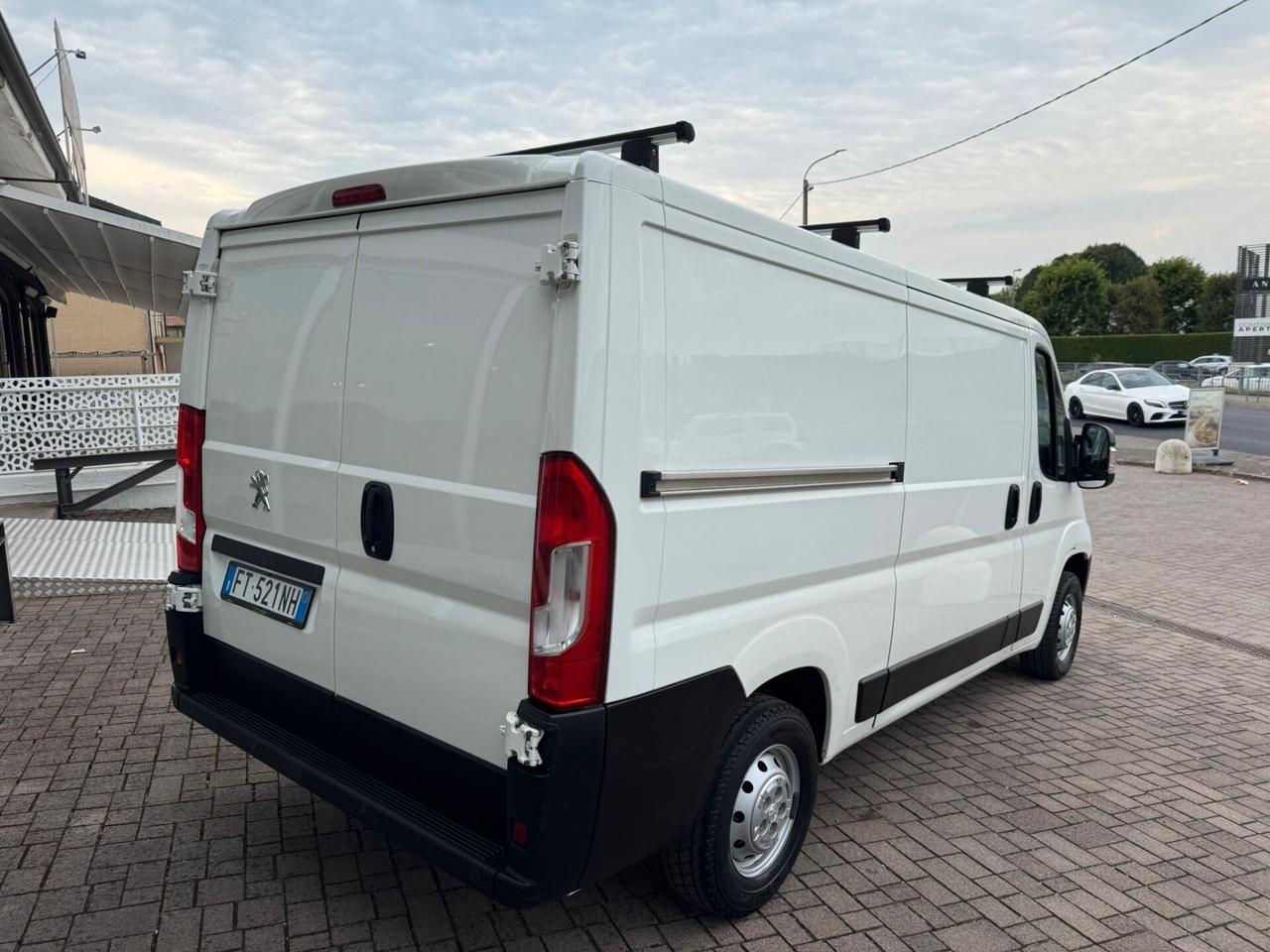Peugeot Boxer 330 2.0 BlueHDi 130CV PC-TN Furgone