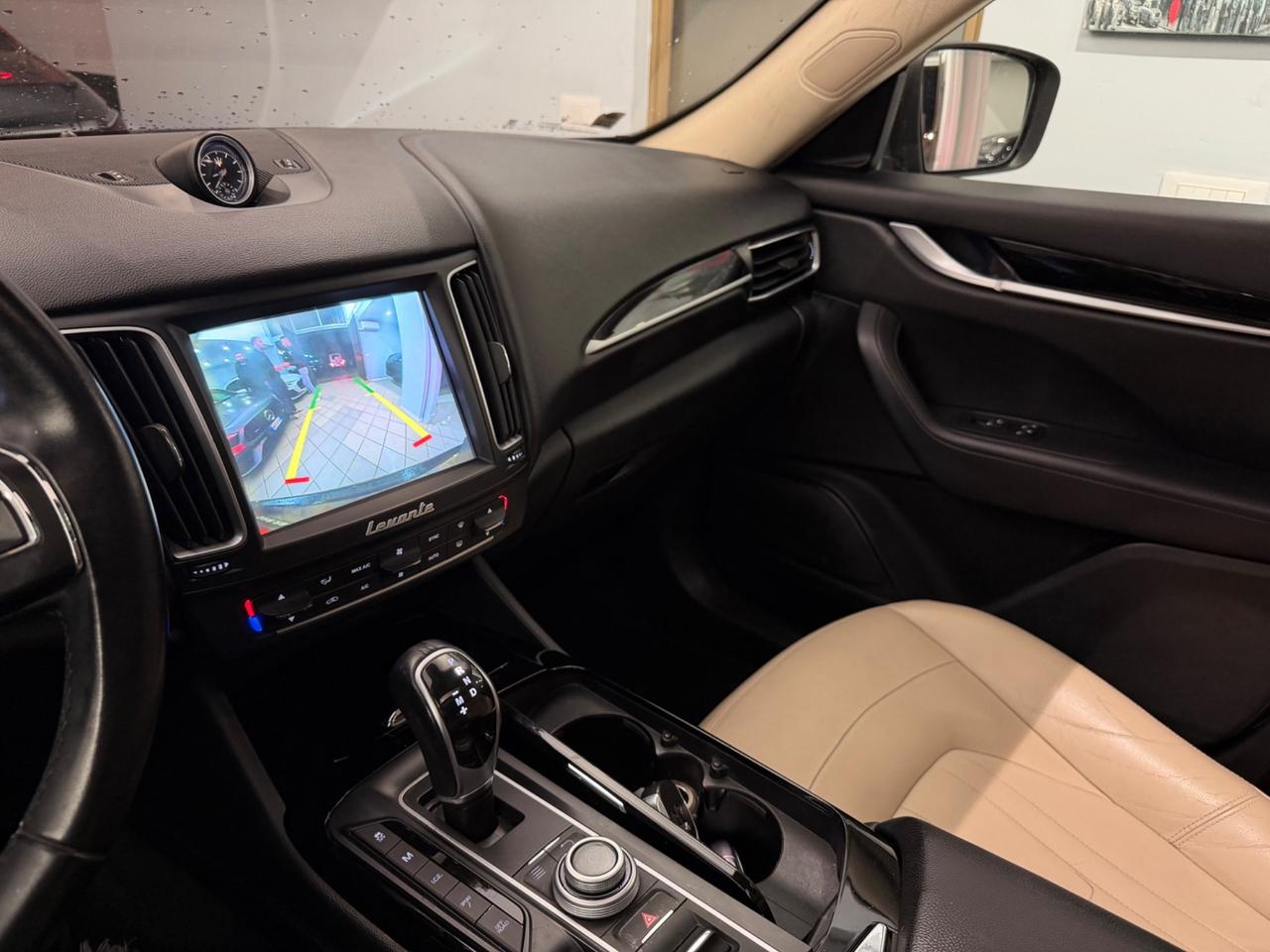 Levante V6 Diesel AWD