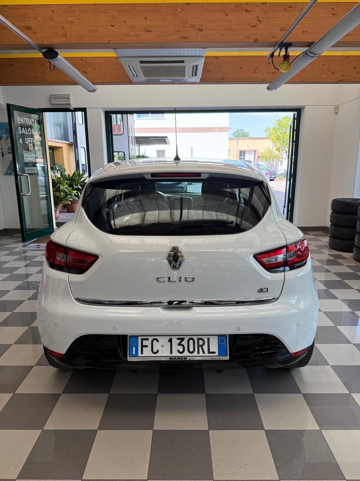 Renault Clio dCi 75CV Neopatentati