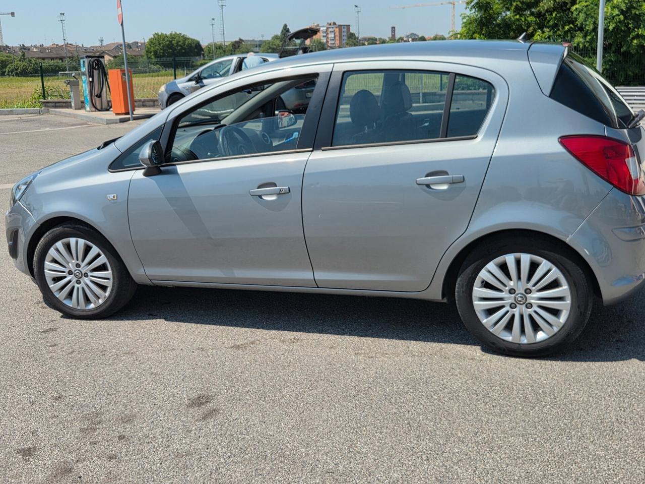 Opel Corsa 1.2 85CV 5 porte GPL-TECH Ecotec