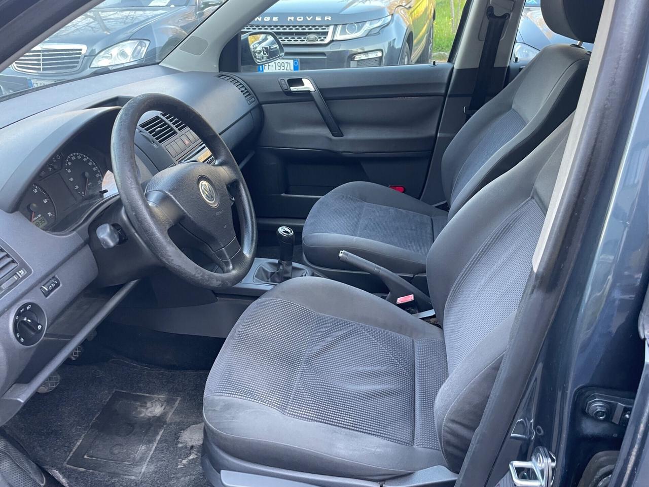 Volkswagen Polo 1.2/60CV 5p. Trendline*Neopatentati*