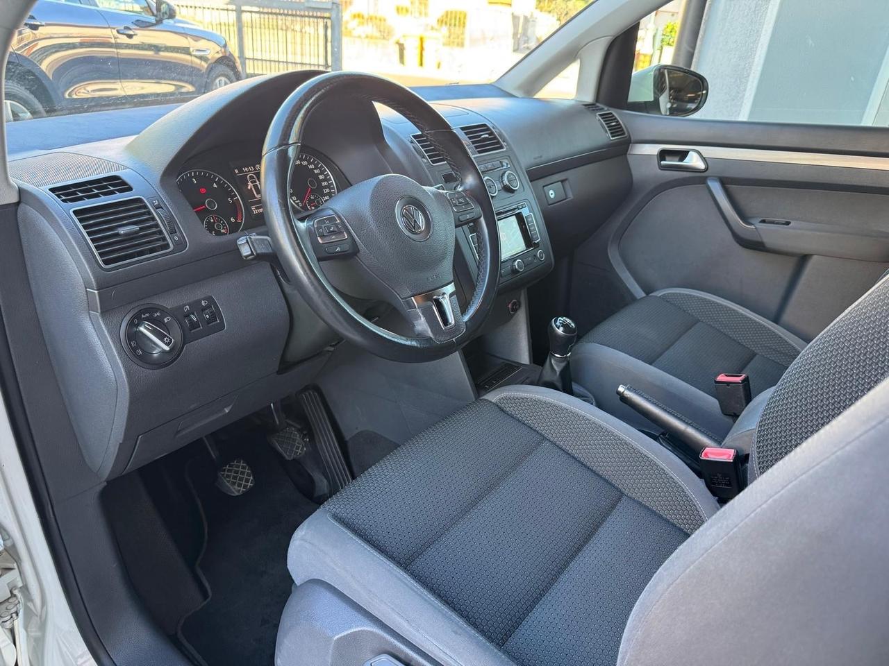Volkswagen Touran 1.6 TDI DPF Comfortline BMT