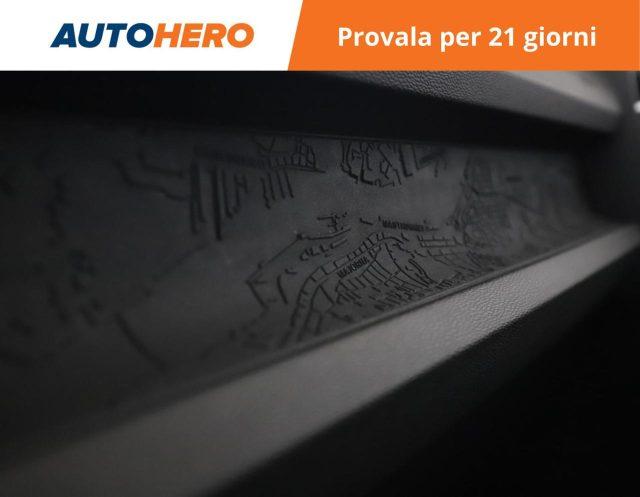 VOLVO XC40 T2 Geartronic Momentum Core