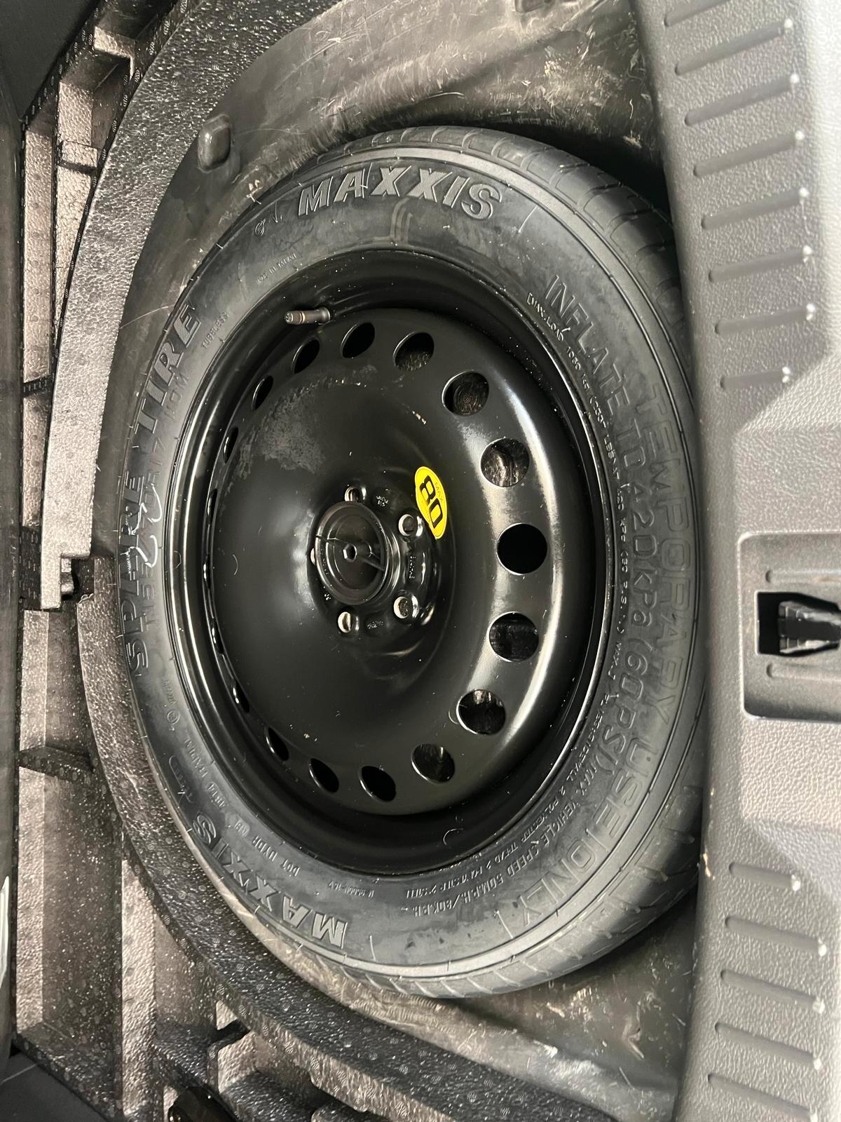 FORD KUGA 2.0 DIESEL 150CV TITANIUM