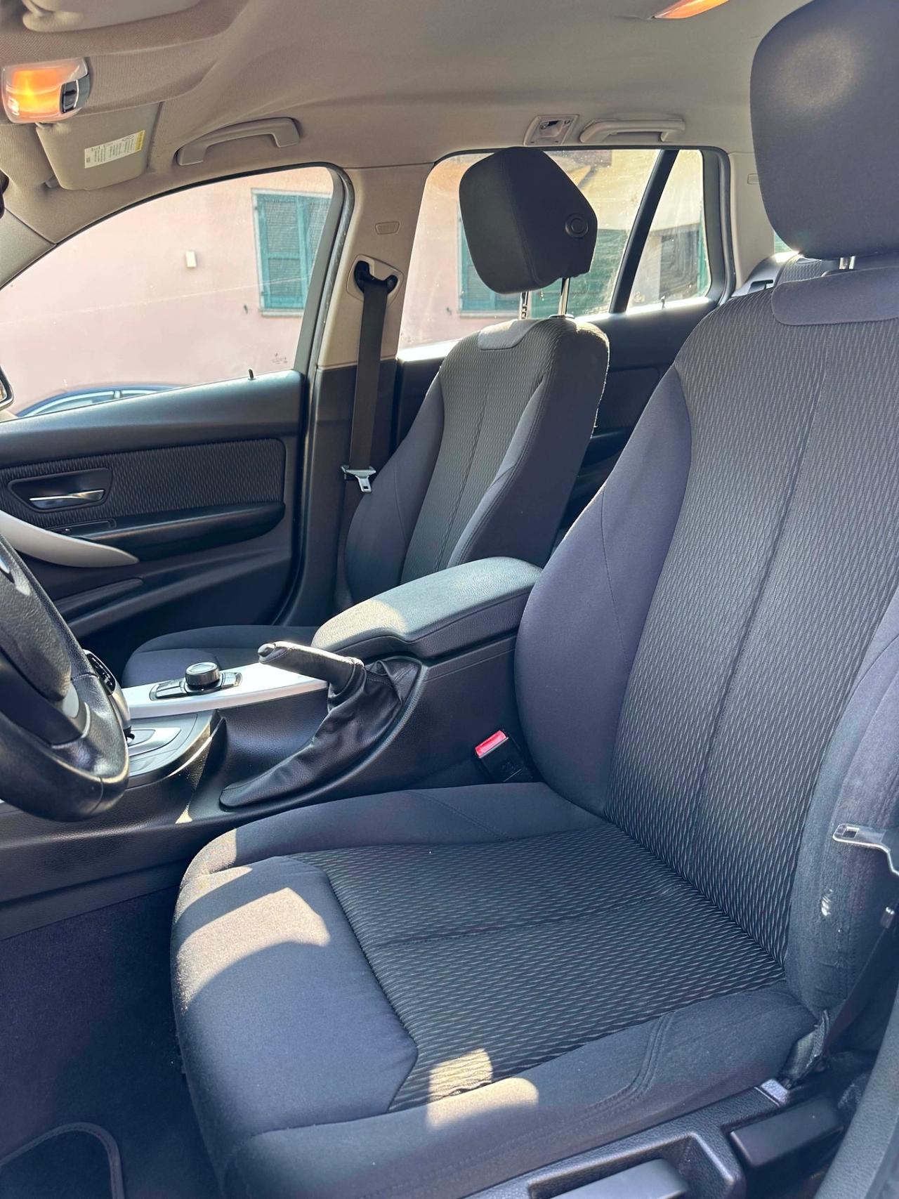 Bmw 318d TOURING KMCERT UNICOPR