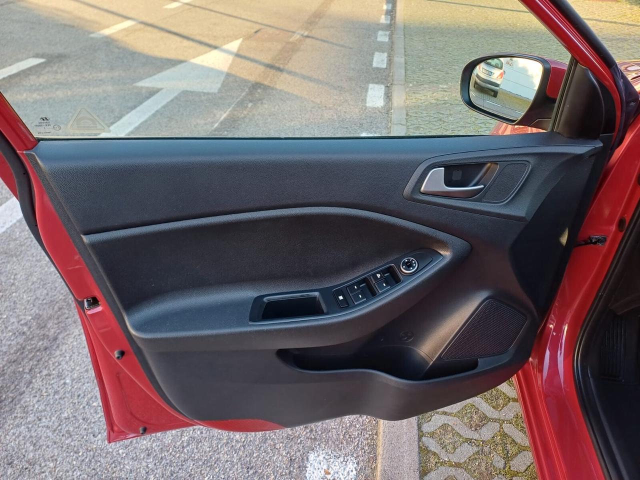 Hyundai i20 1.2 84 cv 5 porte Comfort