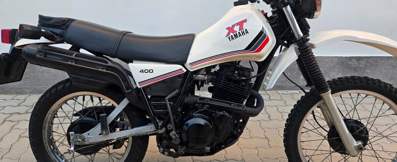 Yamaha XT 400