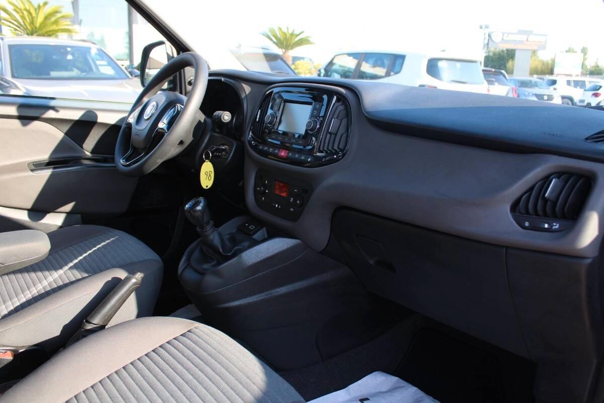 Fiat Doblò 1.4 tjt natural power Lounge 120cv