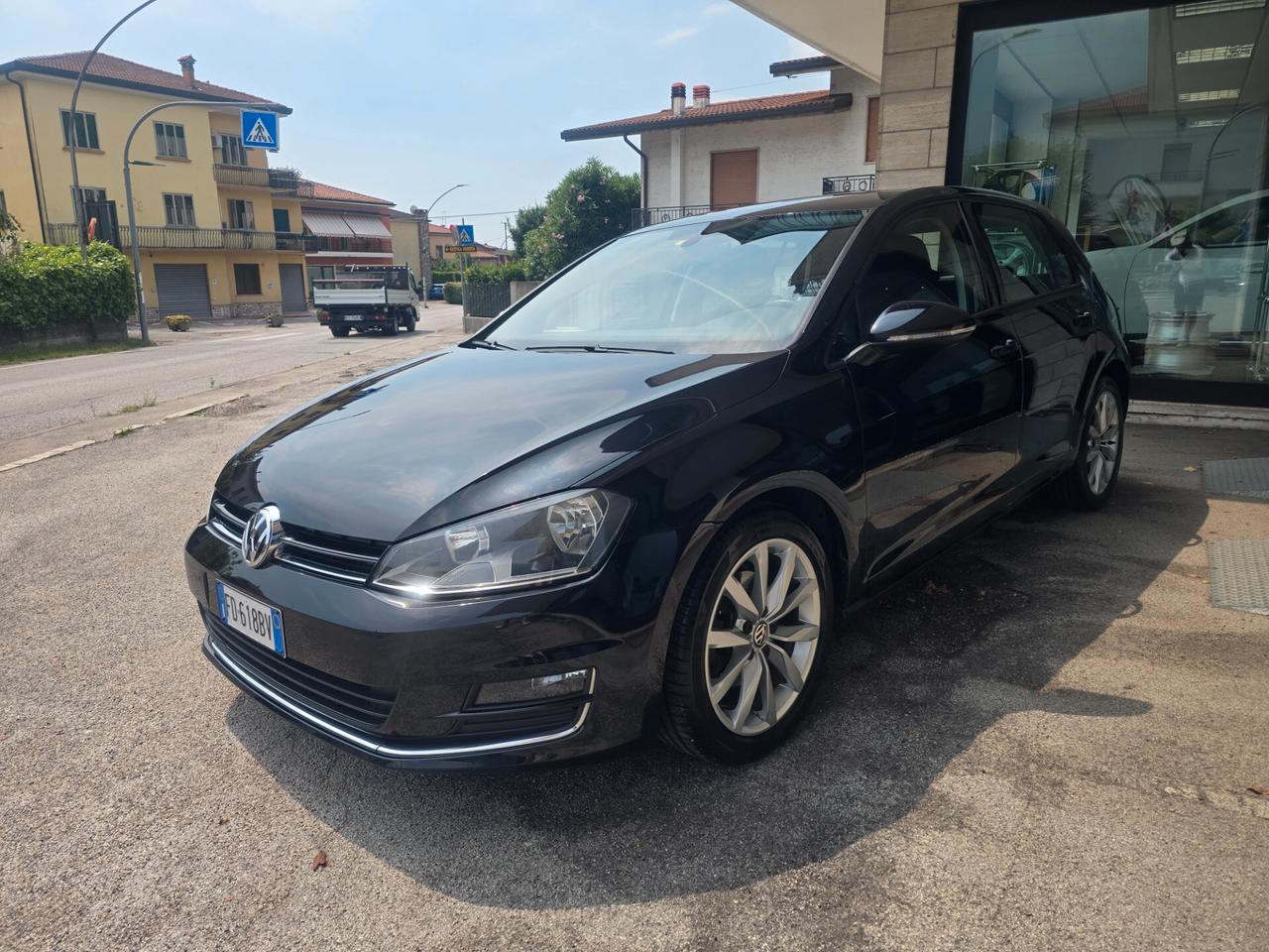 Volkswagen Golf 1.6 TDI 110 CV 5p. Highline BlueMo