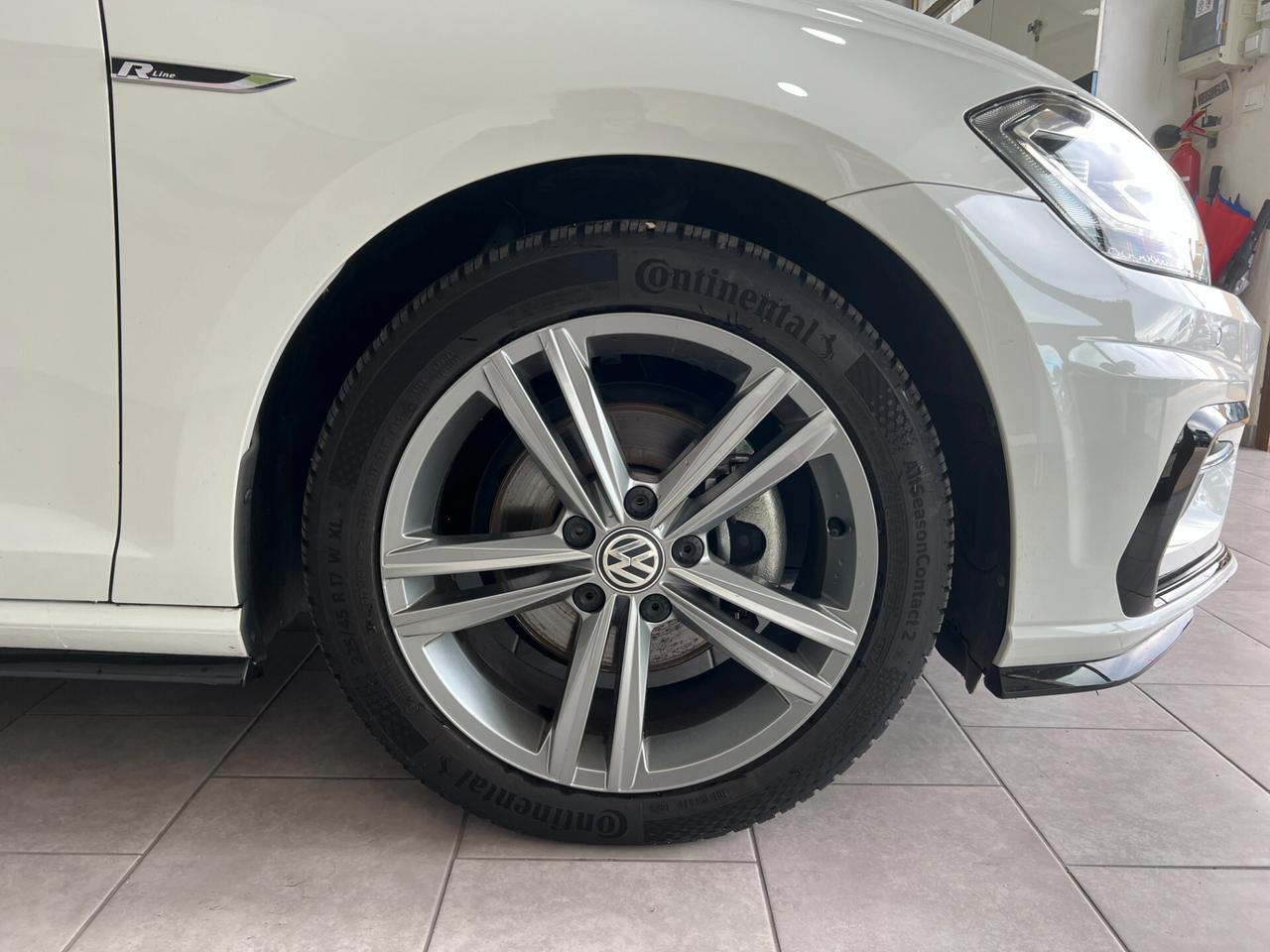 Volkswagen Golf 7.5 1.6 TDI 115CV 5p. R-LINE